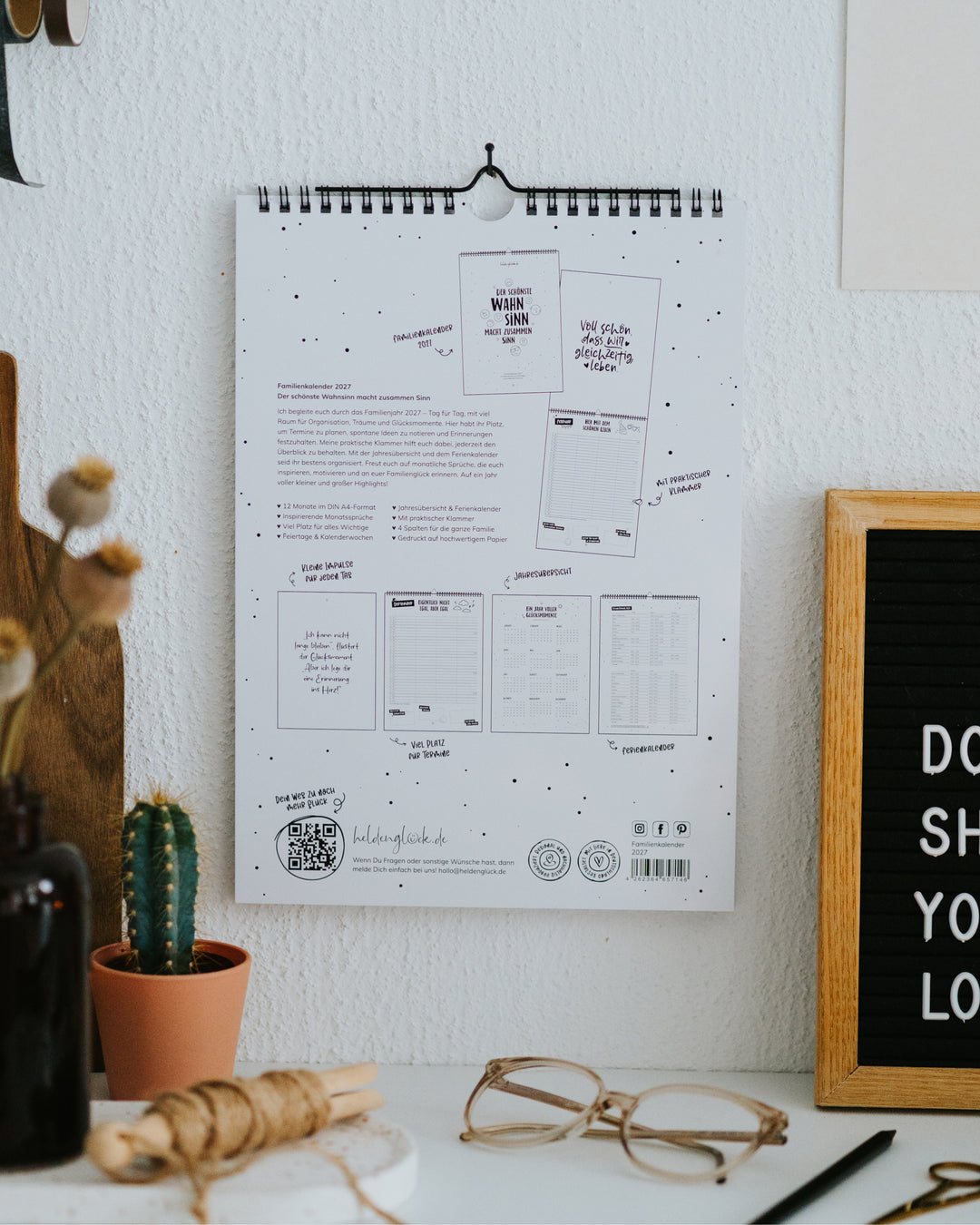 Familienkalender von Heldenglück, Rückseite mit Produktinformationen