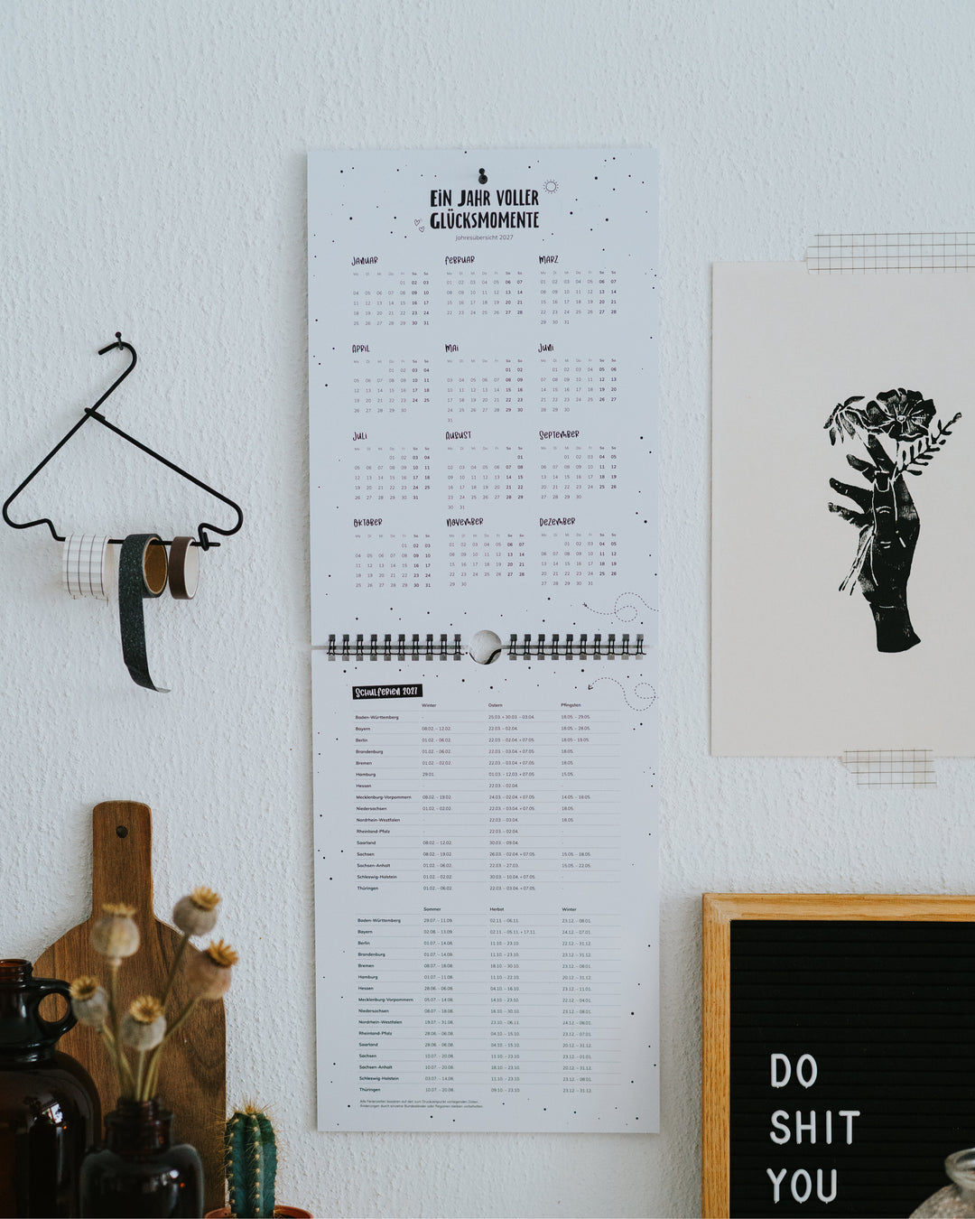 Familienkalender mit Monats-Übersicht und Schulferien 2027