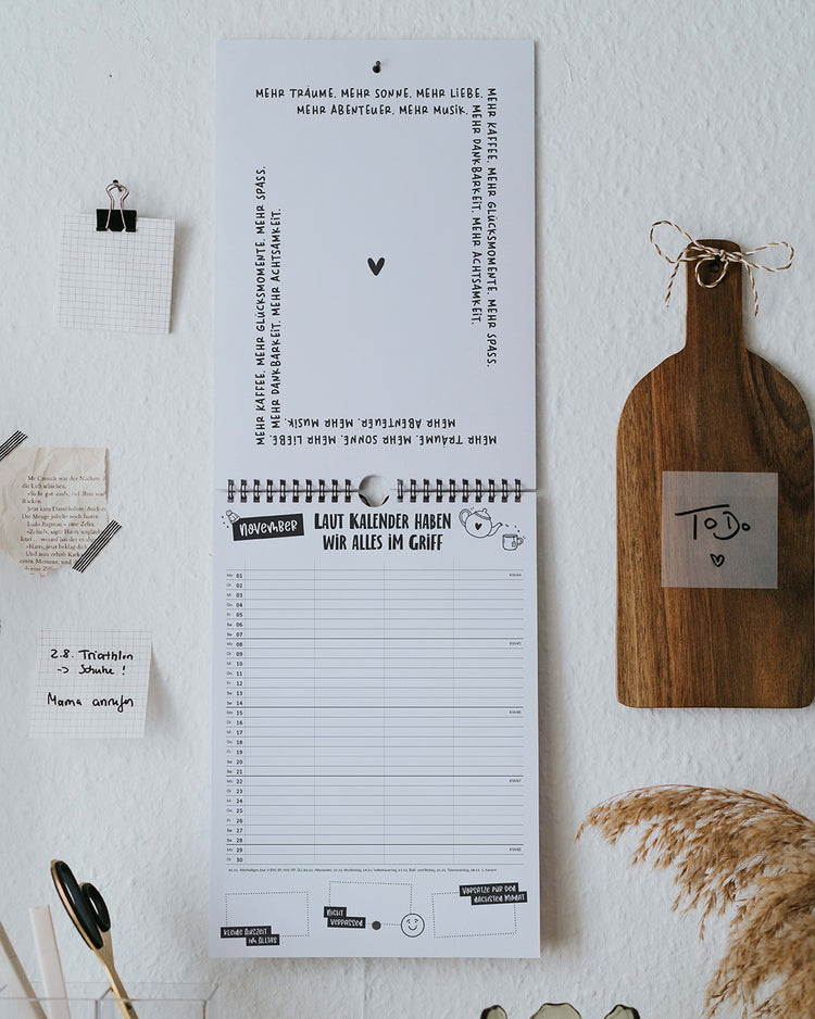 Familienkalender 2027 im November mit typografischem Monatsspruch und beschreibbarem Terminplan