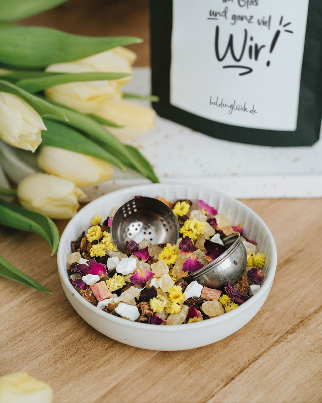 Früchteteemischung mit Rhabarbergeschmack als Geschenkidee