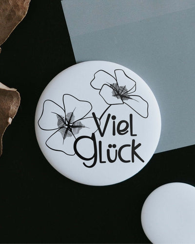 Magnete mit Spruch oder Motiv Viel Glück · klein in schwarz weiss