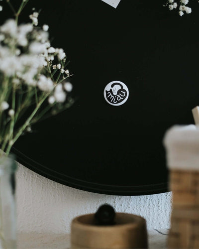 Magnete mit Spruch oder Motiv Miau · klein in schwarz weiss