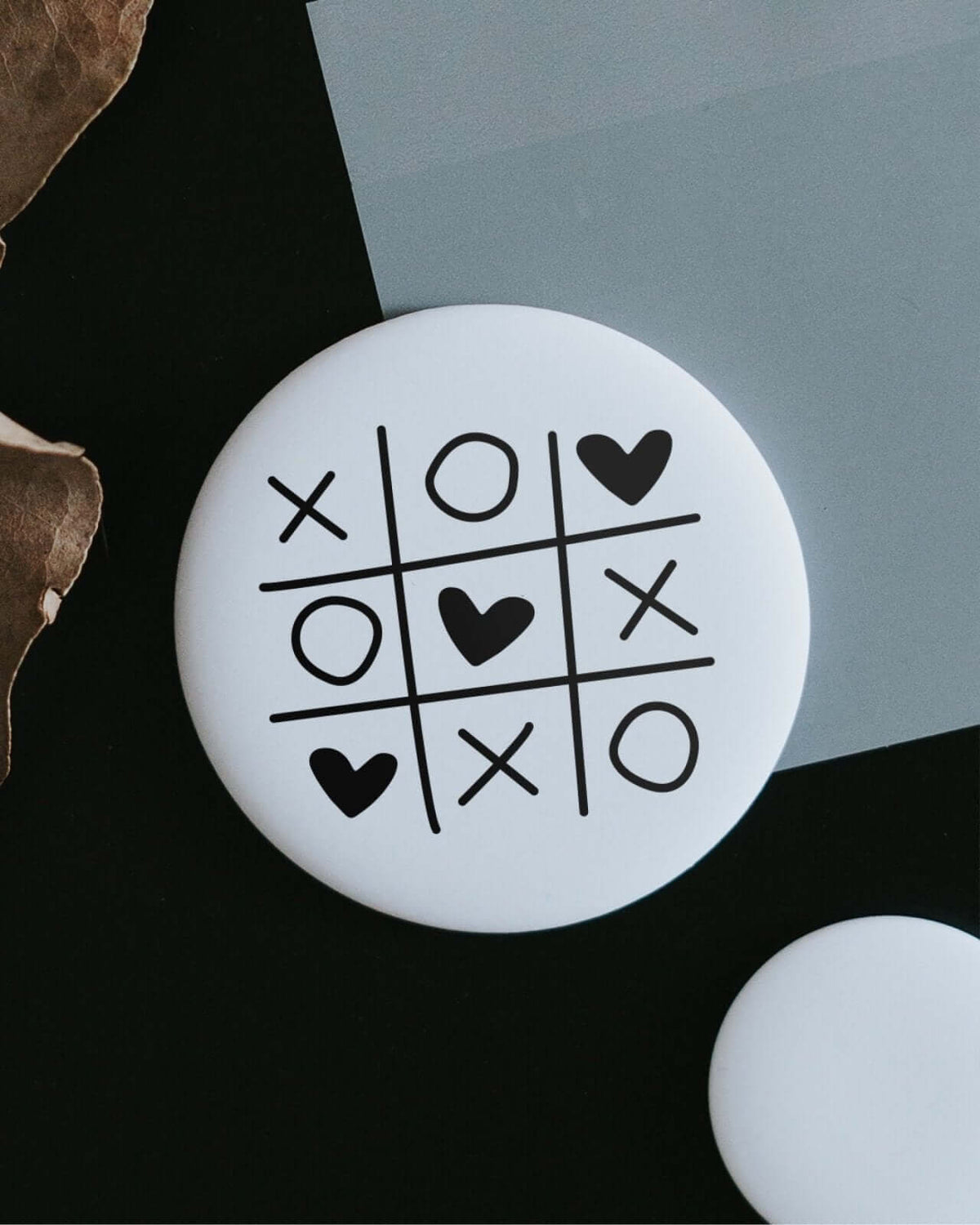 Magnete mit Spruch oder Motiv Tic Tac Toe · klein in schwarz weiss
