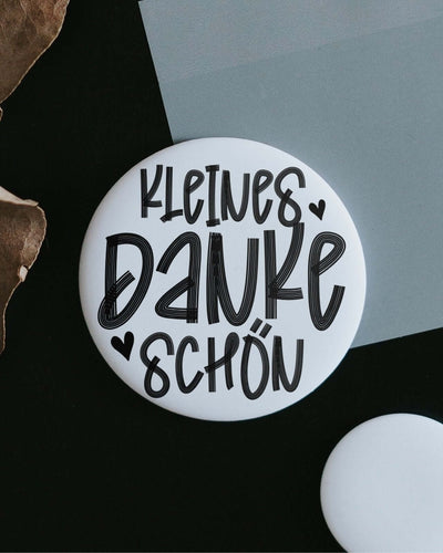 Magnete mit Spruch oder Motiv Kleines Dankeschön · klein in schwarz weiss