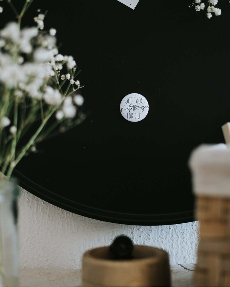 Magnete mit Spruch oder Motiv Konfettiregen · klein in schwarz weiss