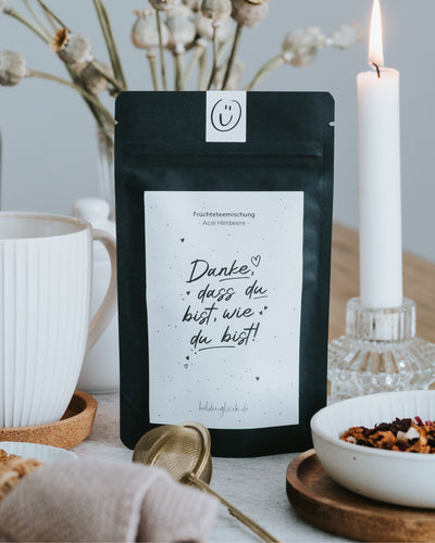 Fruchtig-beeriger Tee aus nachhaltiger Produktion – mit Açaí, Himbeere und Drachenfrucht