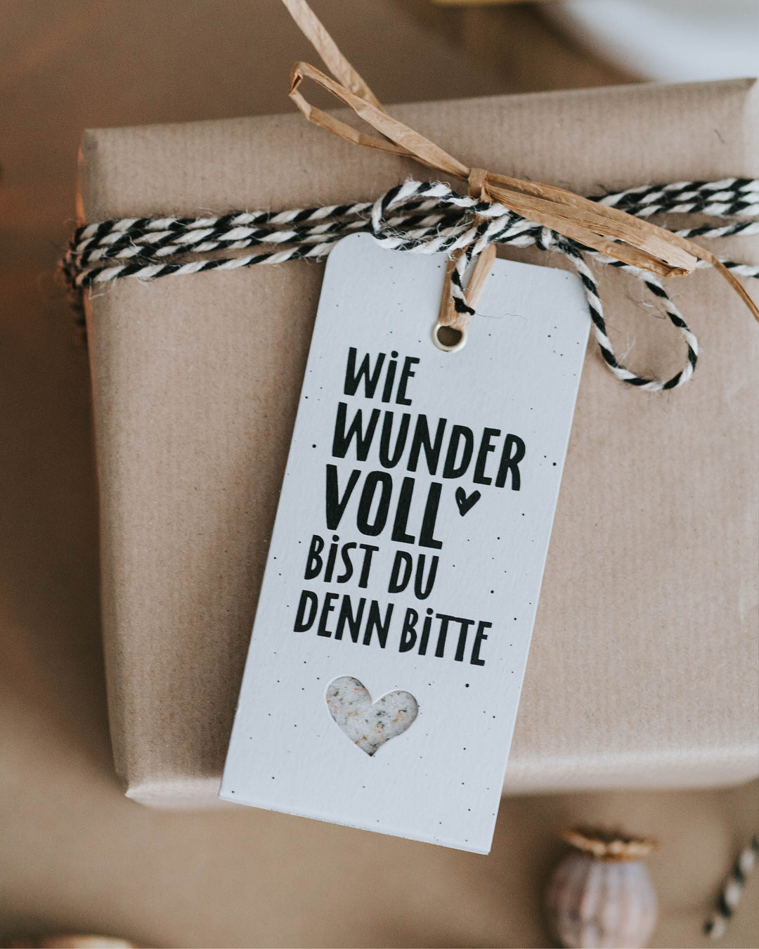Geschenkanhänger mit Gewürzmischung und liebevollem Spruch – charmant und kulinarisch zugleich.