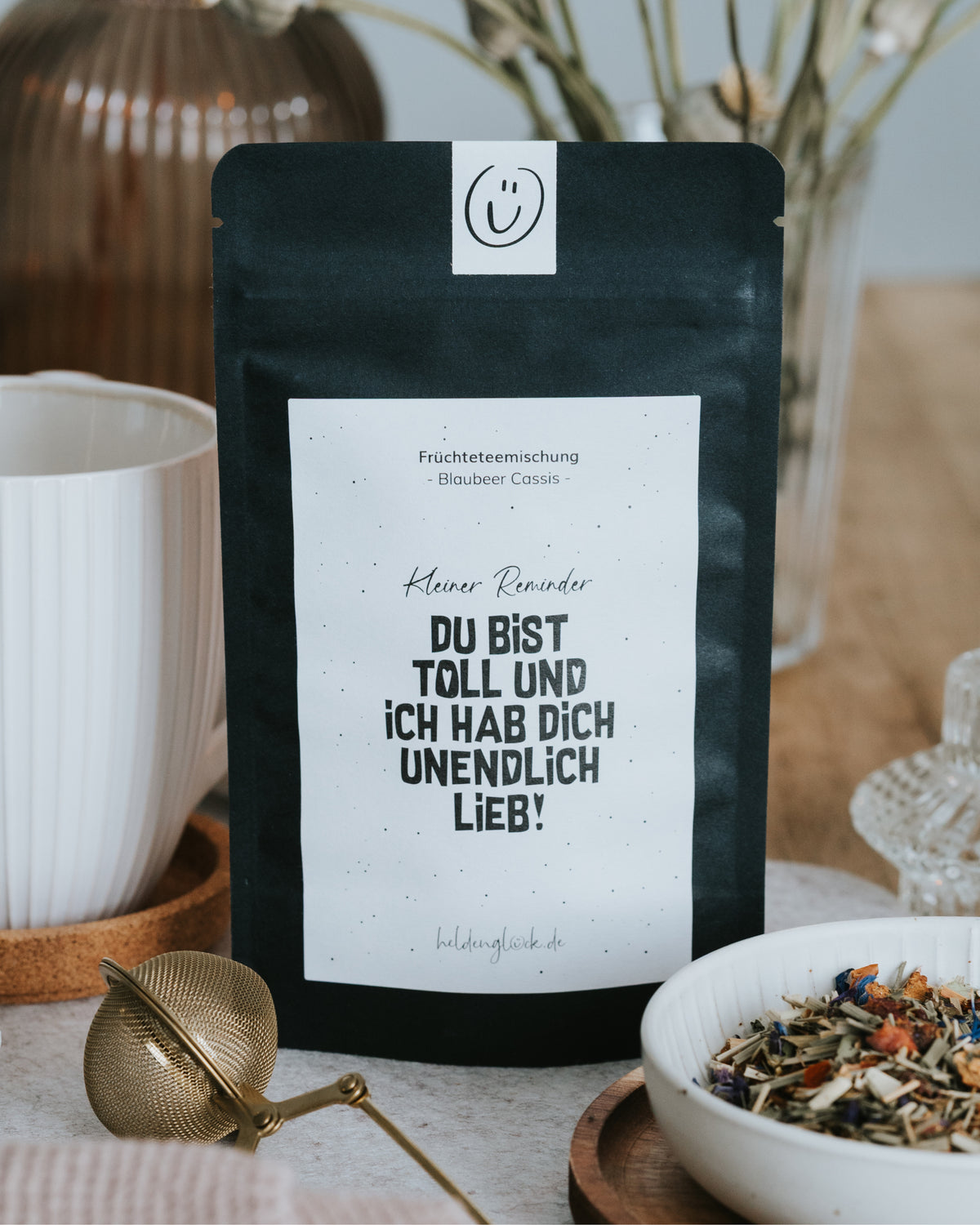 Früchtetee „Blaubeer Cassis“ mit dem Spruch „Du bist toll und ich hab dich unendlich lieb“ – fruchtig, herzlich und liebevoll gestaltet
