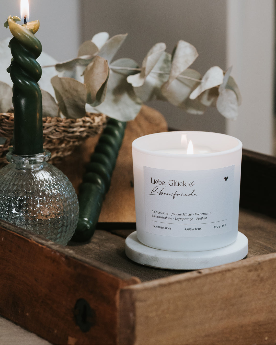 Nachhaltige Duftkerze „Liebe & Lebensfreude“ – handgegossen und vegan