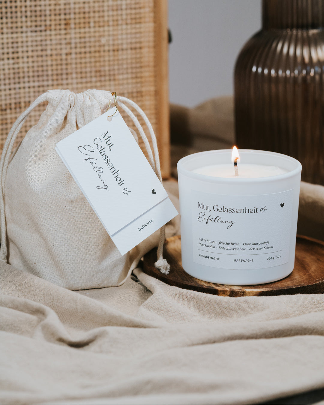 Duftkerze „Mut & Gelassenheit“ – sanfter Duft, klare Botschaft, nachhaltige Qualität