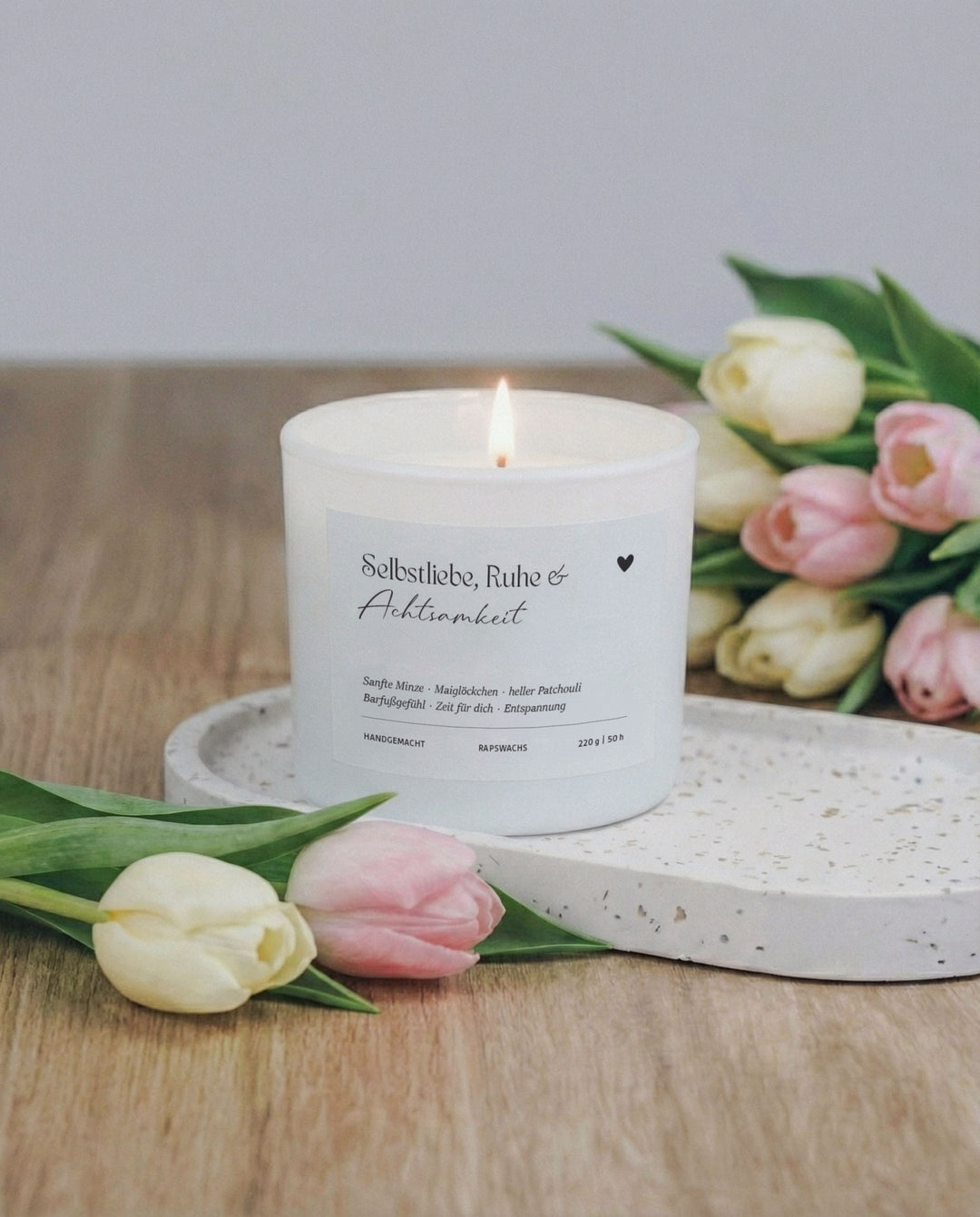 Handgemachte Duftkerze aus Rapswachs – schenkt Ruhe, Wärme und Selbstfürsorge