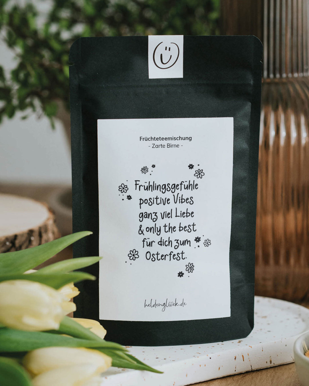 Früchtetee als Frühlingsgruß – sanfter Birnengenuss mit positiver Osterbotschaft