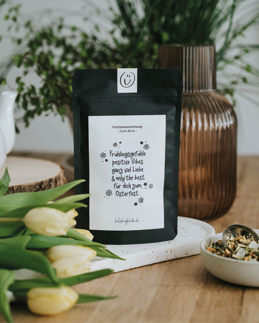 Früchtetee als Ostergruß – mild, aromatisch und voller Liebe