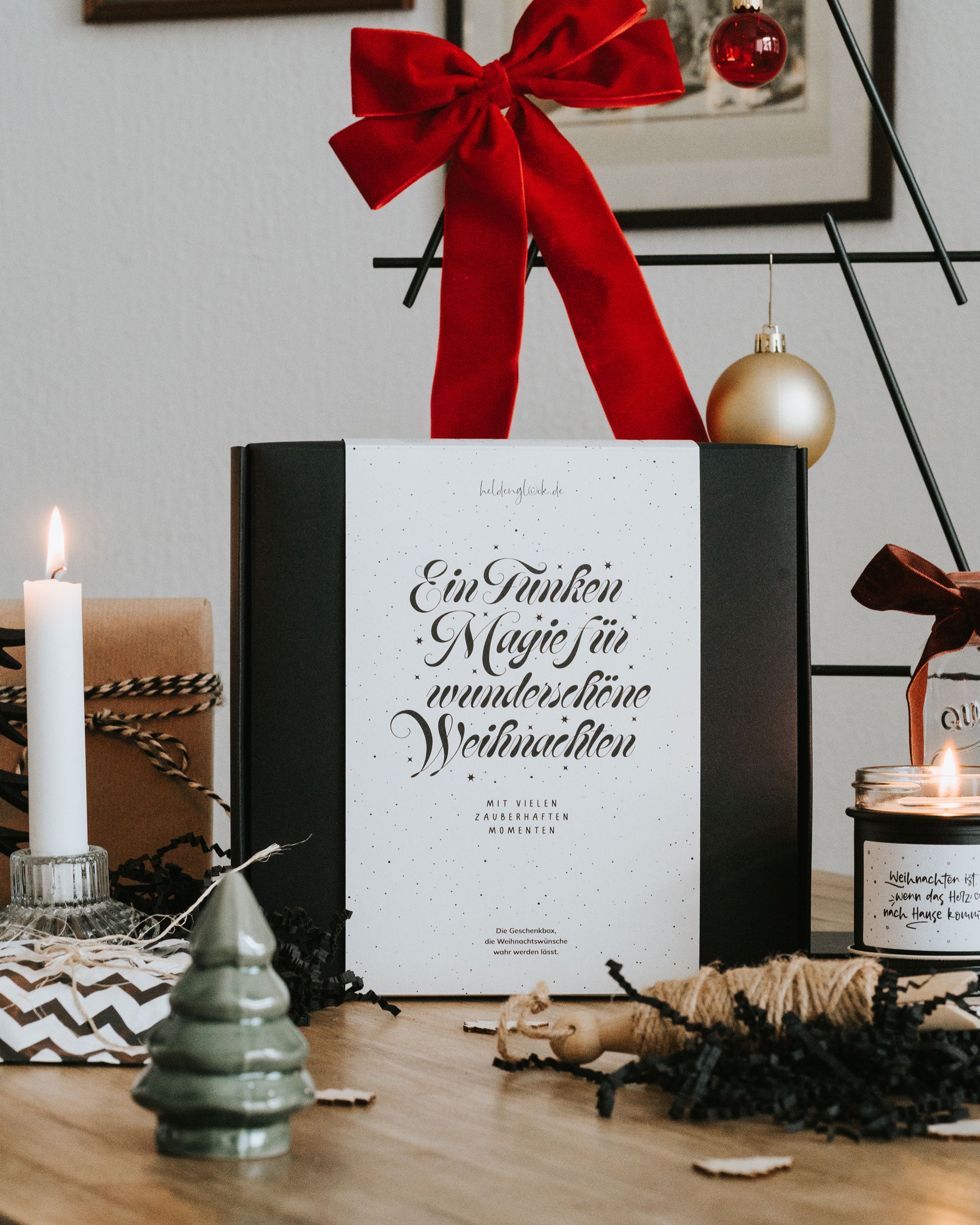 Weihnachts-Geschenkbox voller Liebe und Licht – mit Kerze, Tee, Kalender und kleinen Inspirationen