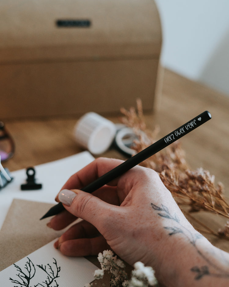 Herz über Kopf Bleistift Heldenglück