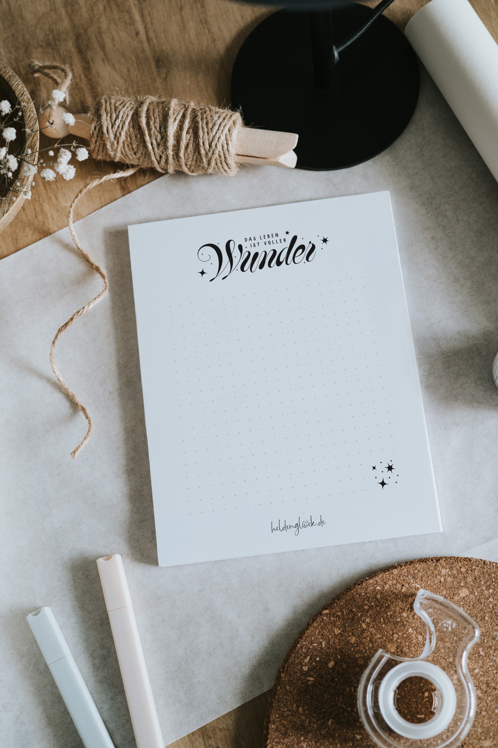 Notizblock „Wunder“ mit dem Spruch „Das Leben ist voller Wunder“ – liebevoll gestaltet und ideal für kleine Gedanken und große Träume