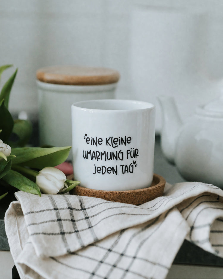 Heldenglück-Becher mit warmherzigem Spruch