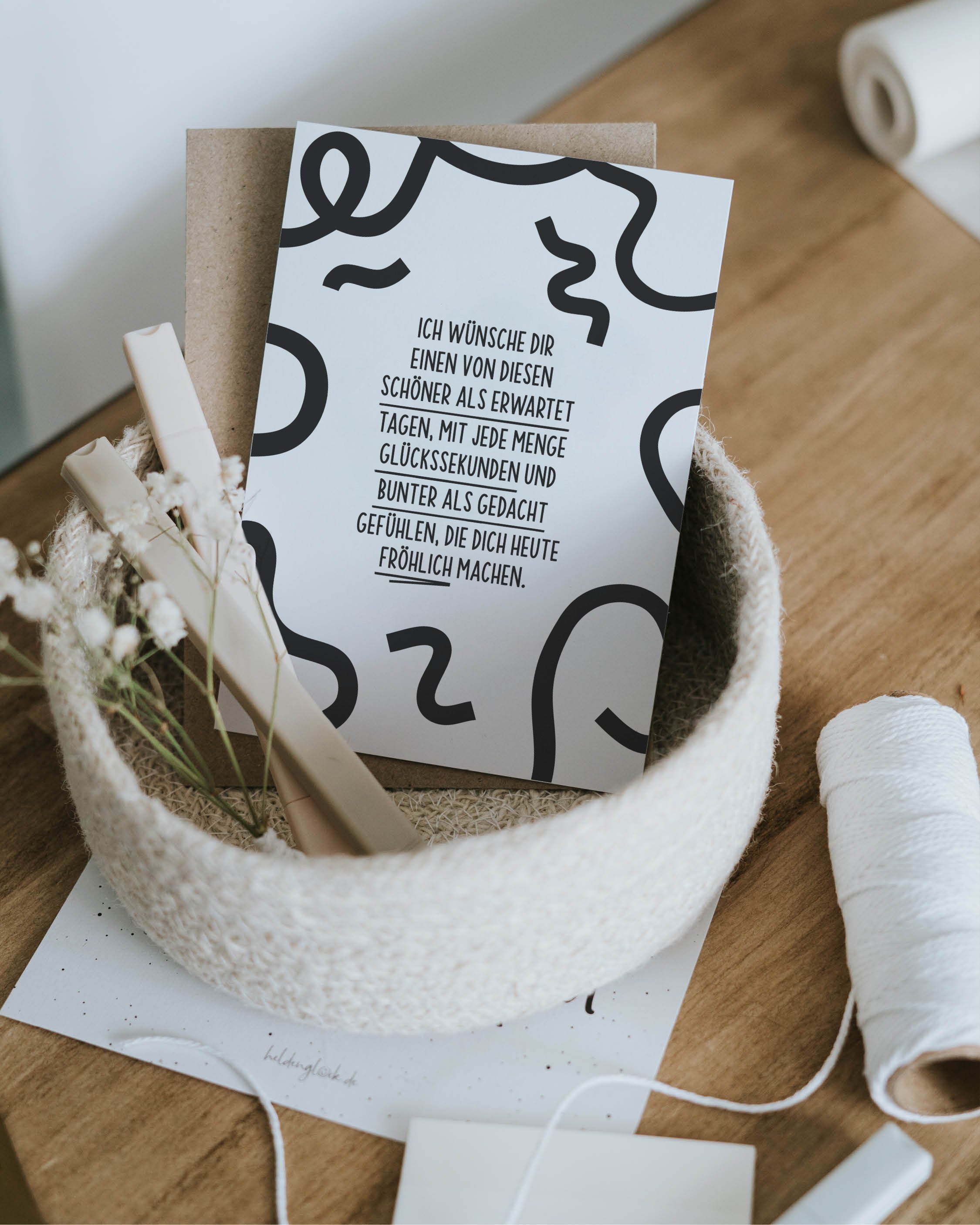 Zarte Postkarte mit einfühlsamem Spruch – ideal zum Aufmuntern oder als kleiner Lichtblick im Alltag.