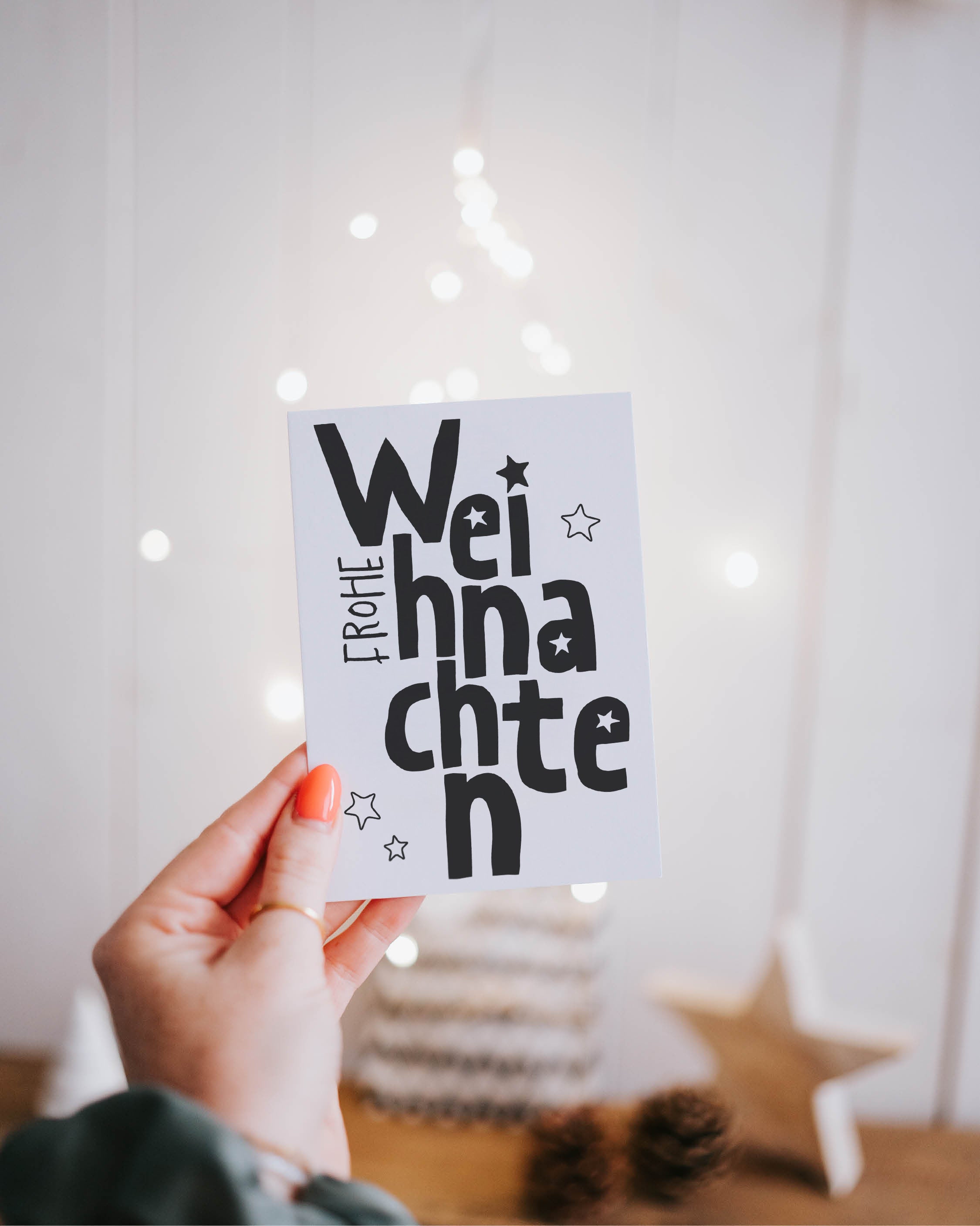 Weihnachtskarte mit drei dezenten Sternen – schlicht, elegant und zeitlos schön.