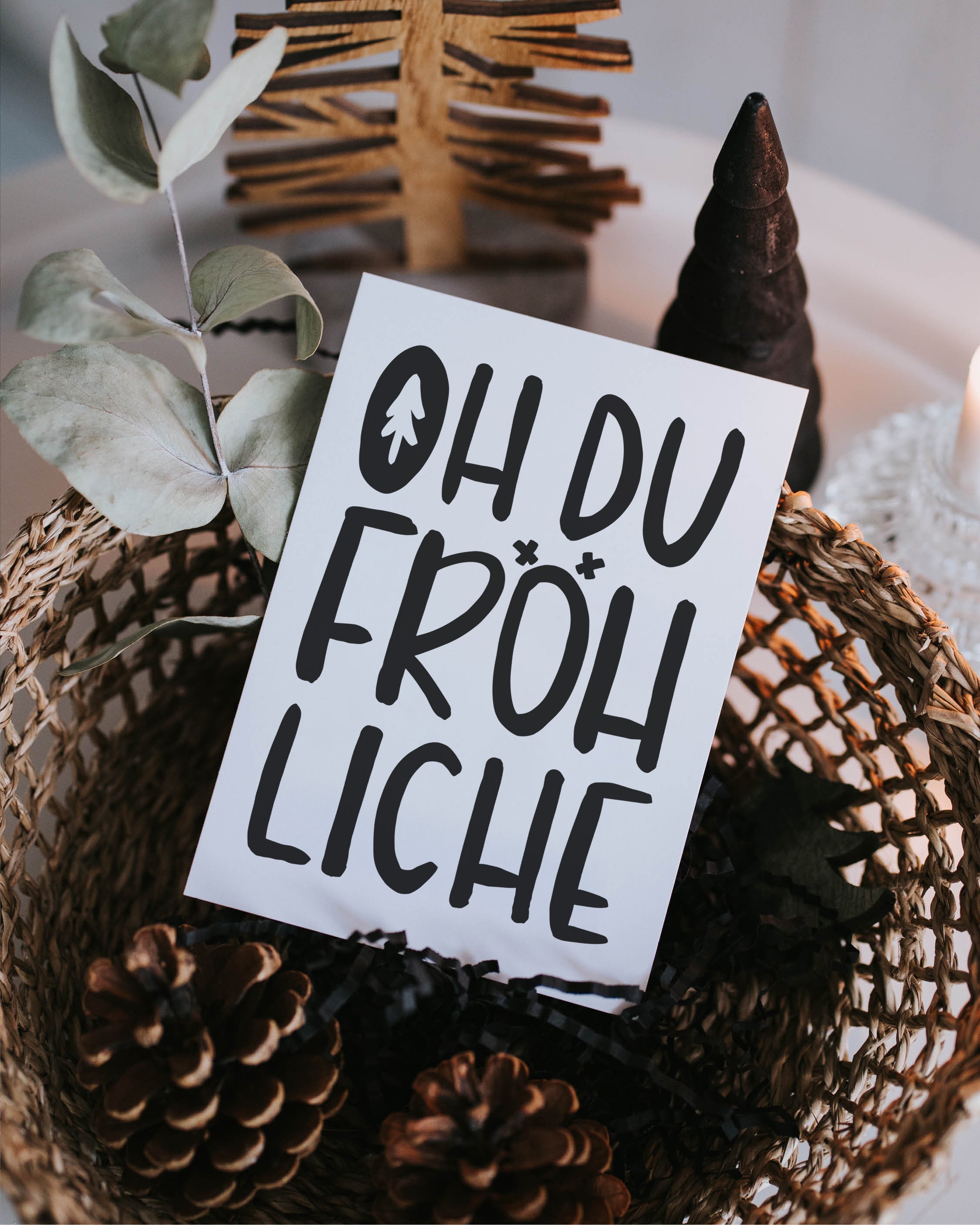 Weihnachtskarte mit klassischem Spruch und modernem Layout – dezent, festlich und hochwertig.