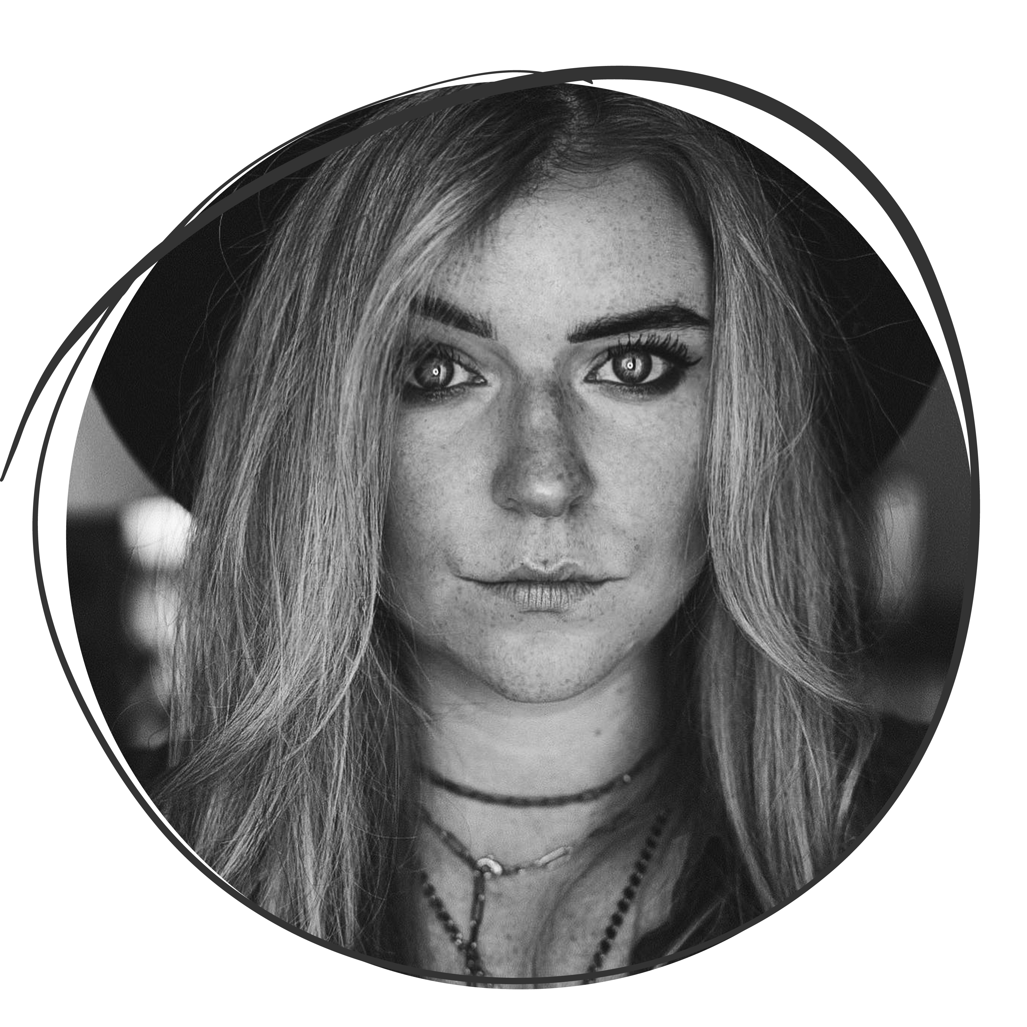 Teamfoto einer Person aus der Fotografie – verantwortlich für Bildsprache, Produktfotos und visuelle Geschichten