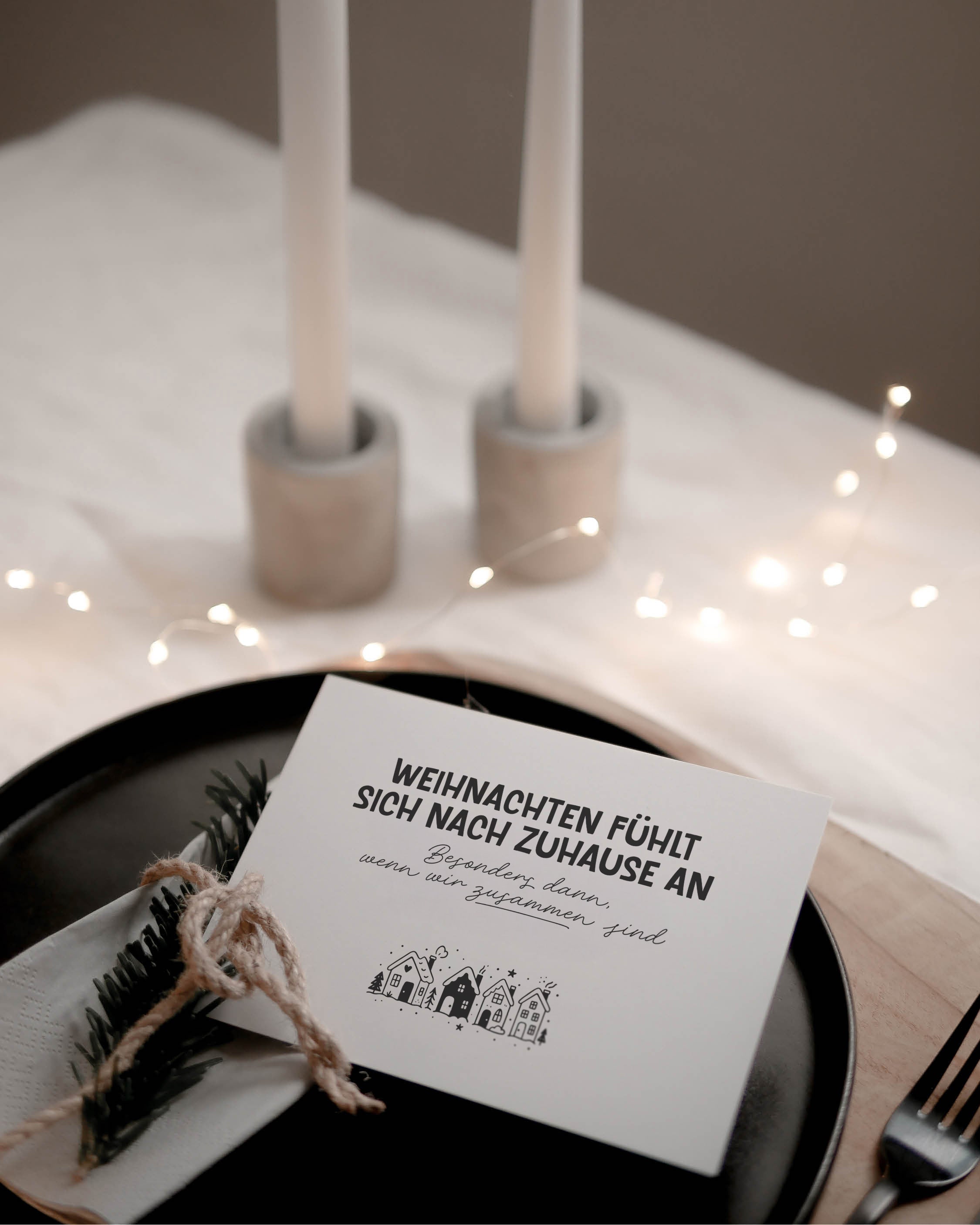 Postkarte mit herzlichem Weihnachtsspruch – erinnert daran, dass Zusammenhalt das schönste Geschenk ist.