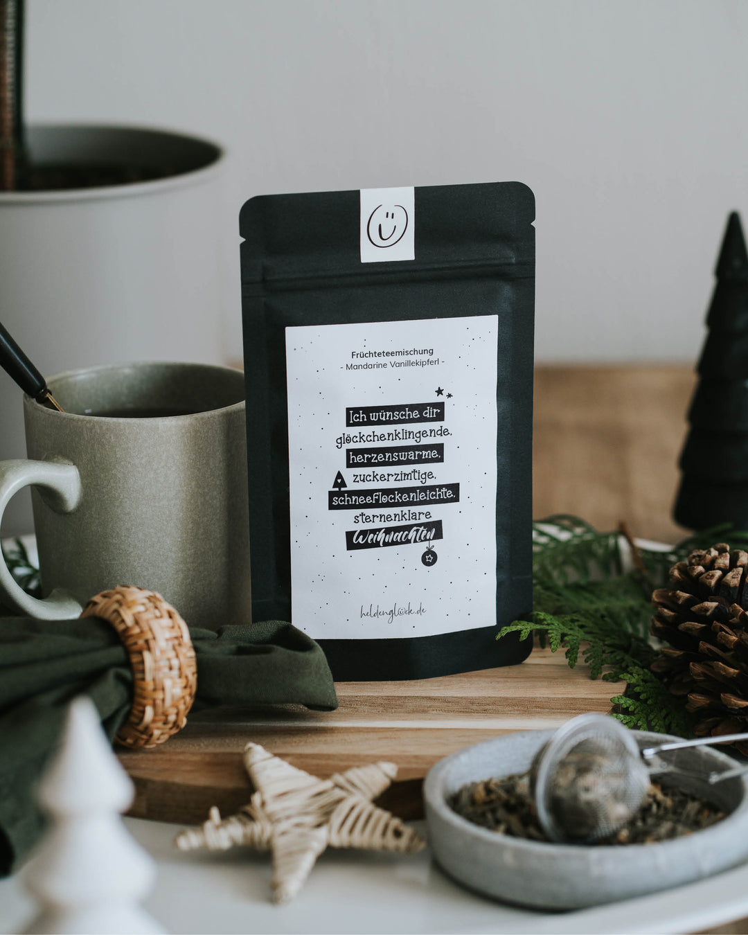 Weihnachtsgruß im Teebeutel – liebevoller Früchtetee als Geschenkidee