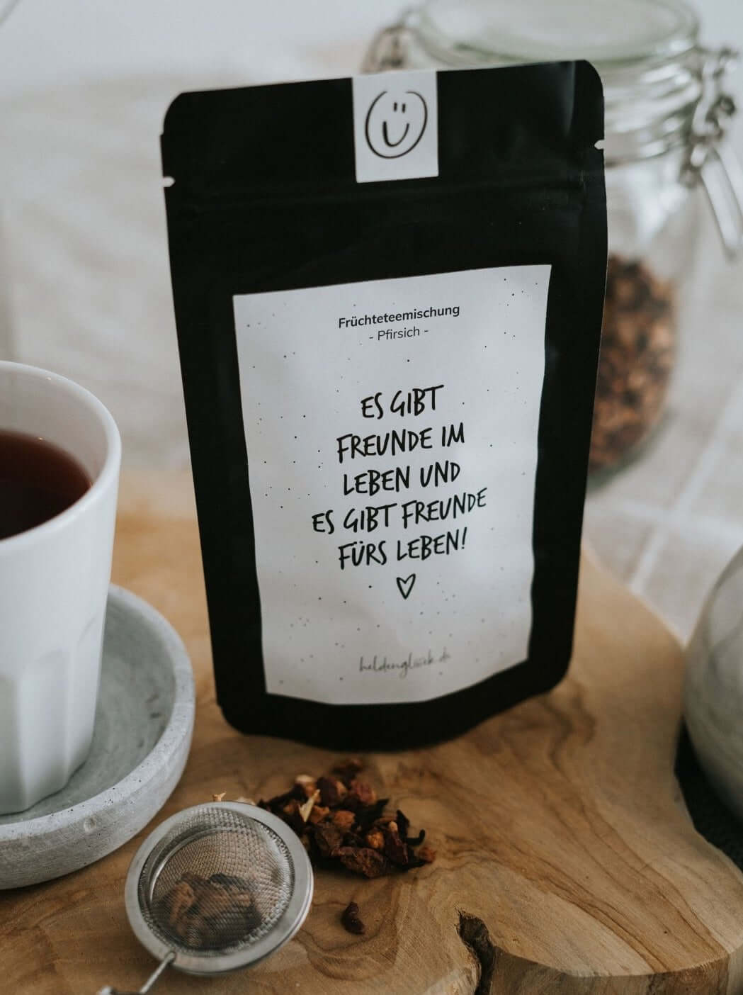 Tee mit Spruch oder Motiv Freunde fürs Leben in schwarz weiss