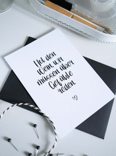 Postkarte mit Spruch oder Motiv Hol den Wein in schwarz weiss