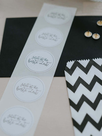 Geschenke für den Moment – „Best Time“-Sticker für besondere Augenblicke
