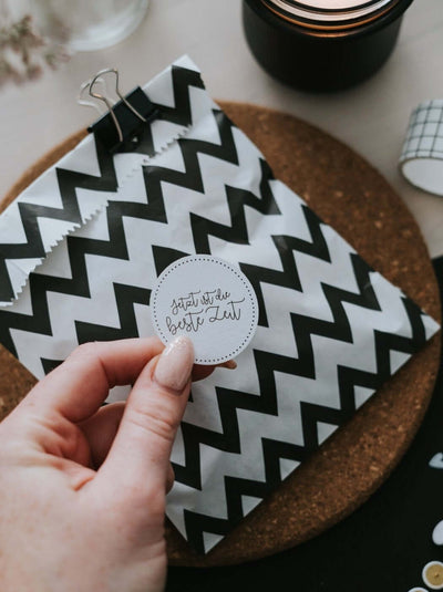 Geschenke für den Moment – „Best Time“-Sticker für besondere Augenblicke