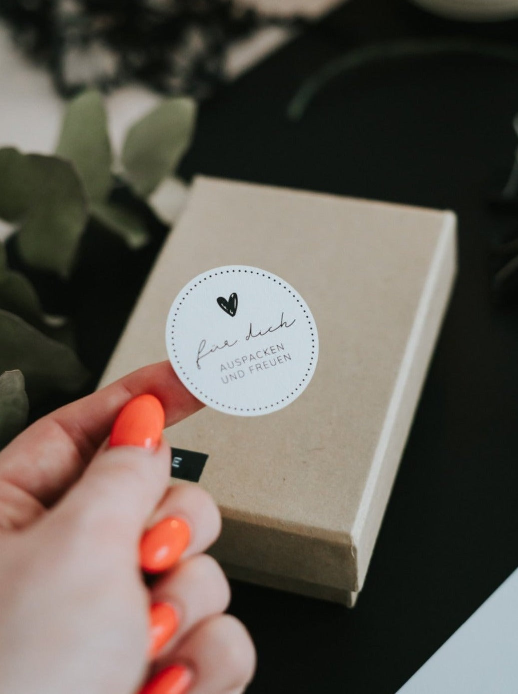 Geschenke liebevoll verpacken – „Für Dich“-Sticker für persönliche Botschaften