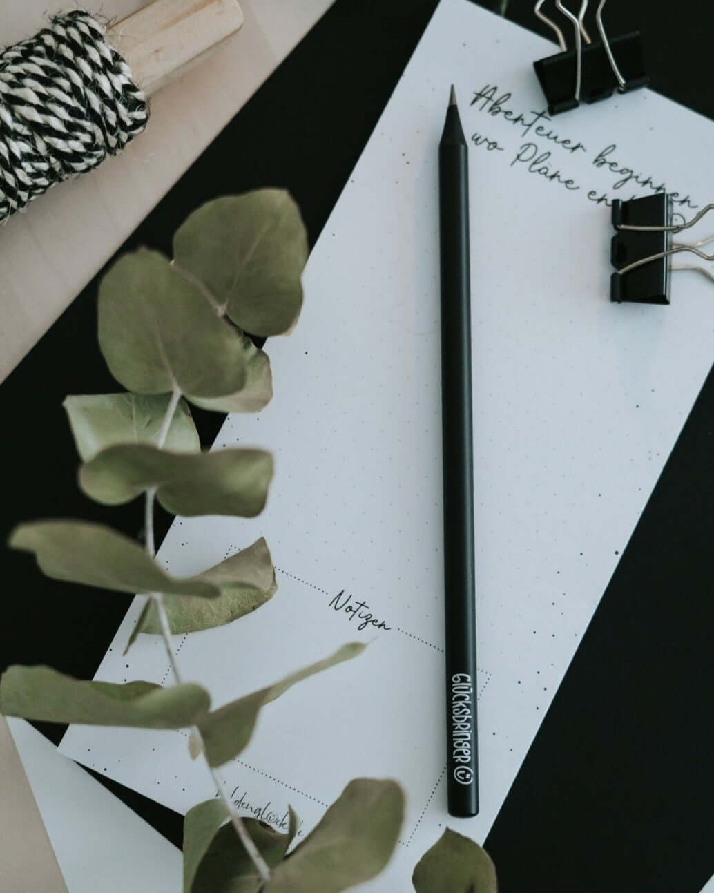 Bleistift mit Spruch oder Motiv Glücksbringer in schwarz weiss