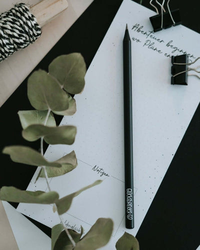 Bleistift mit Spruch oder Motiv Glücksbringer in schwarz weiss