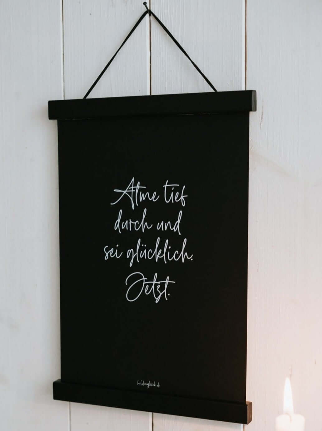 Geschenke mit Spruch – Poster „Glück beginnt in Dir“ für Achtsamkeit & Stil