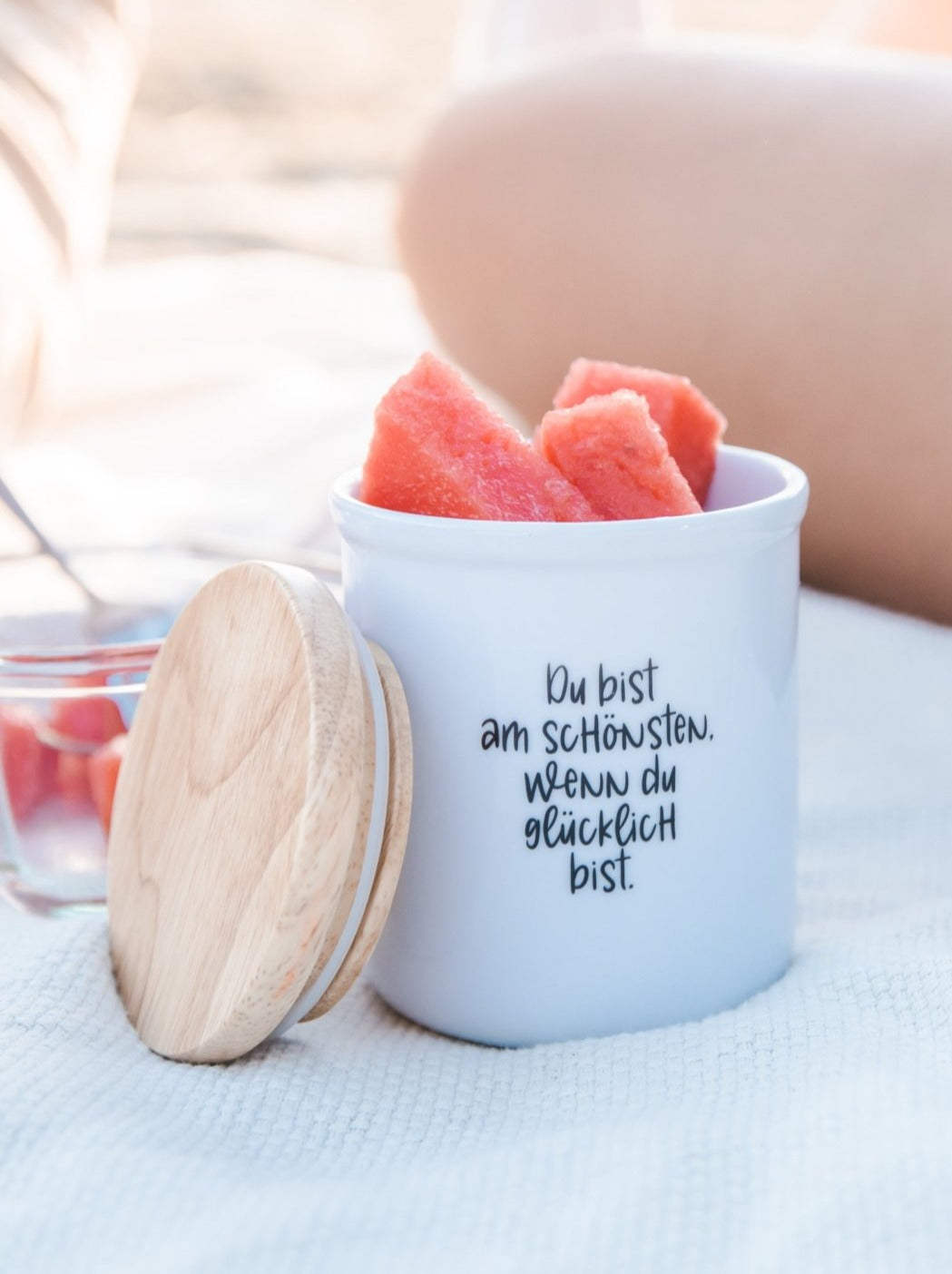 Keramikdose als Vorratsdose mit Spruch oder Motiv Du bist schön in schwarz weiss