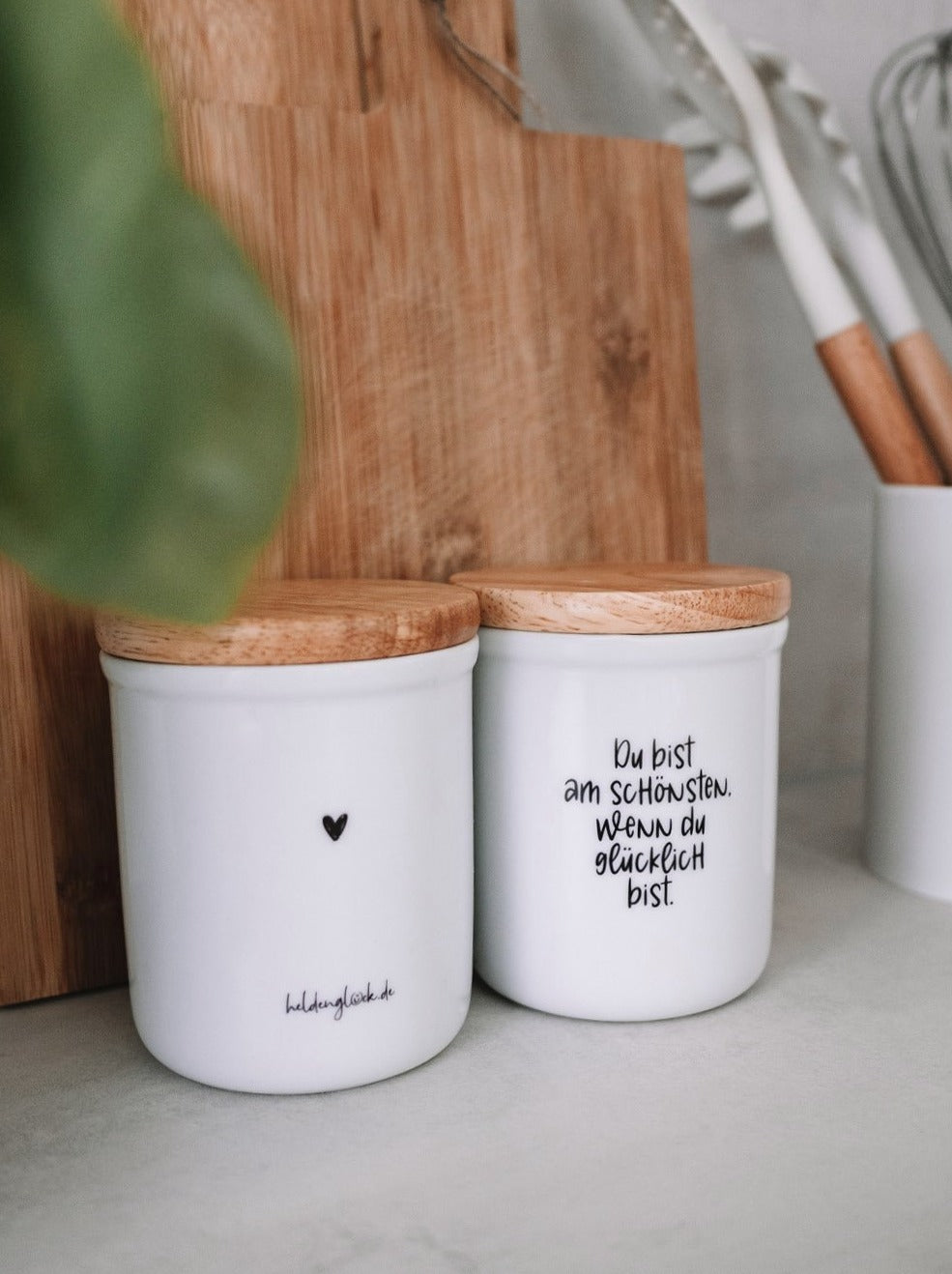 Keramikdose als Vorratsdose mit Spruch oder Motiv Du bist schön in schwarz weiss